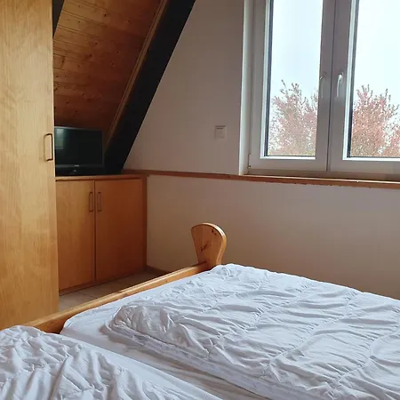 Nurdachhaus Hellmund *